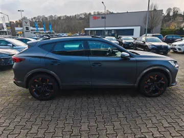 Formentor VZ e-Hybrid DSG 245PS NAVI SHZ APP ACC