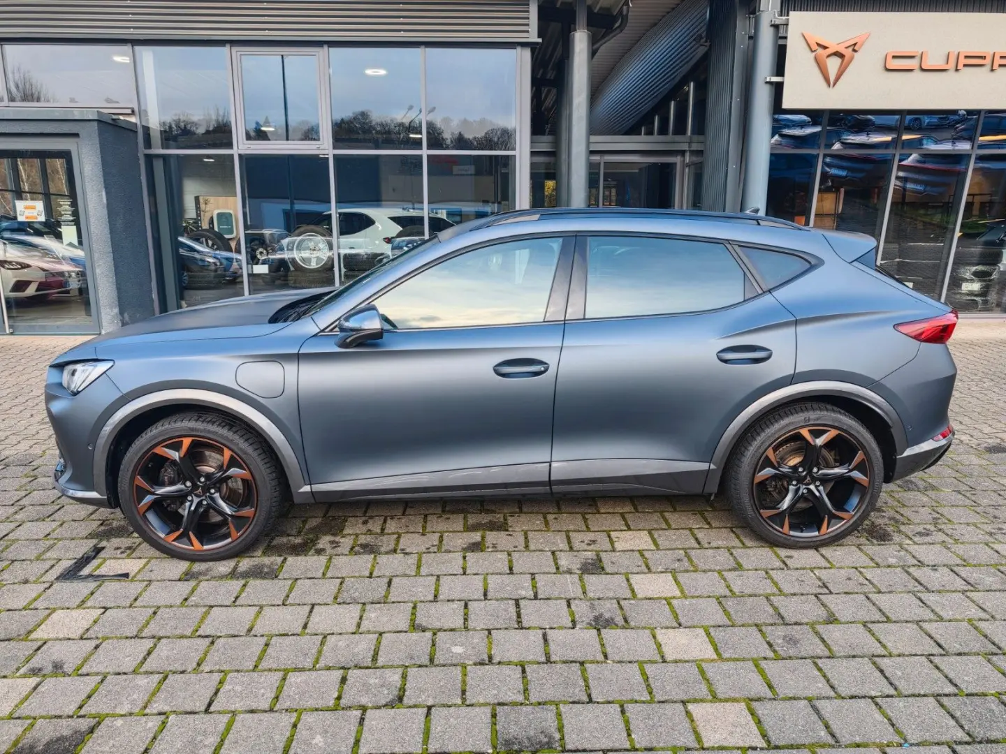 Formentor VZ e-Hybrid DSG 245PS NAVI SHZ APP ACC