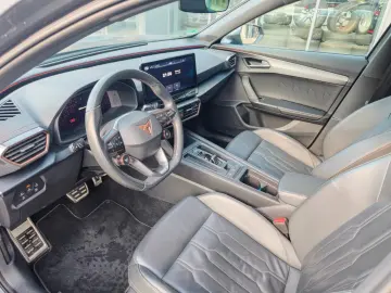 Formentor VZ e-Hybrid DSG 245PS NAVI SHZ APP ACC