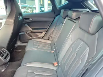 Formentor VZ e-Hybrid DSG 245PS NAVI SHZ APP ACC