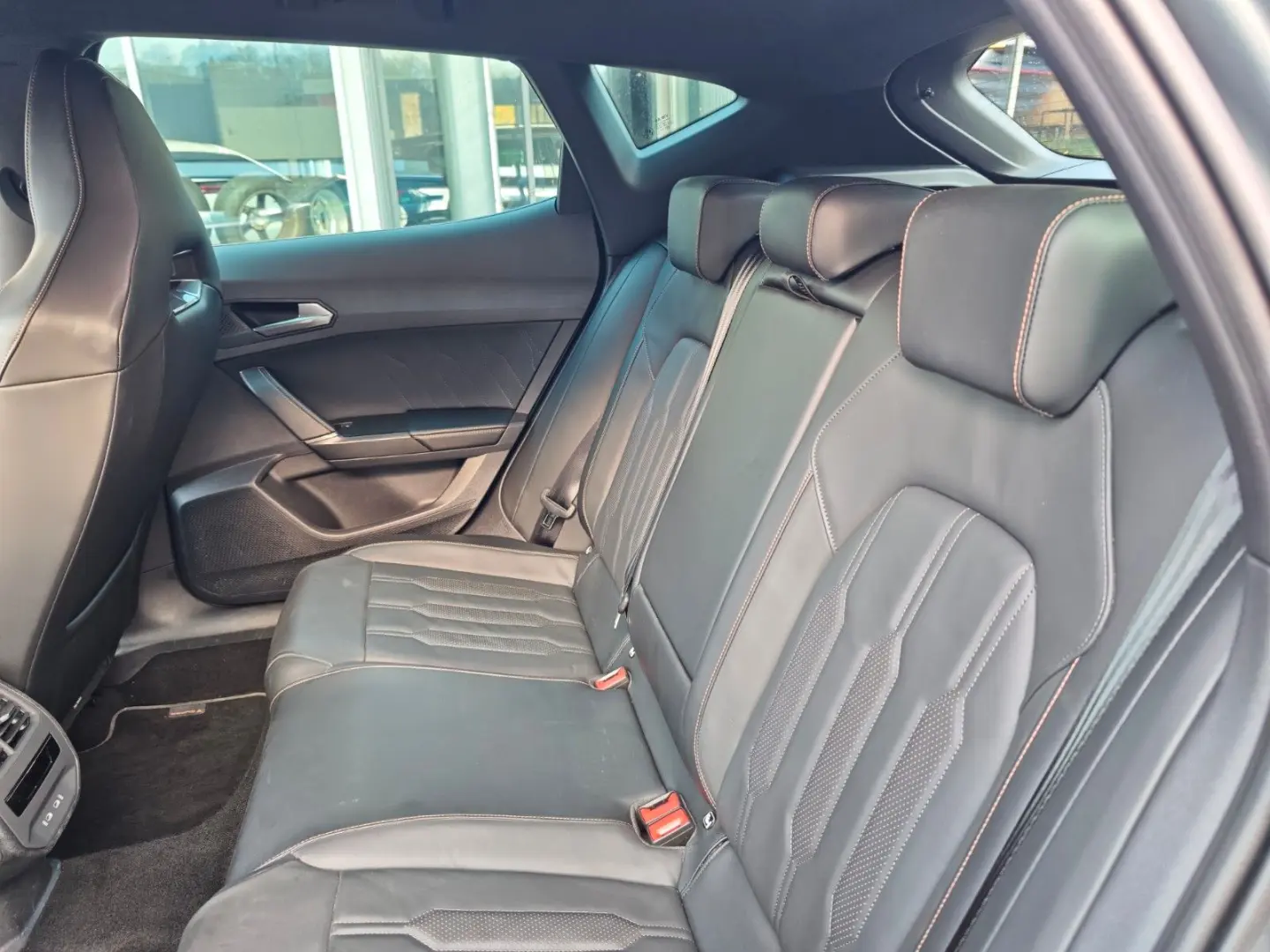 Formentor VZ e-Hybrid DSG 245PS NAVI SHZ APP ACC