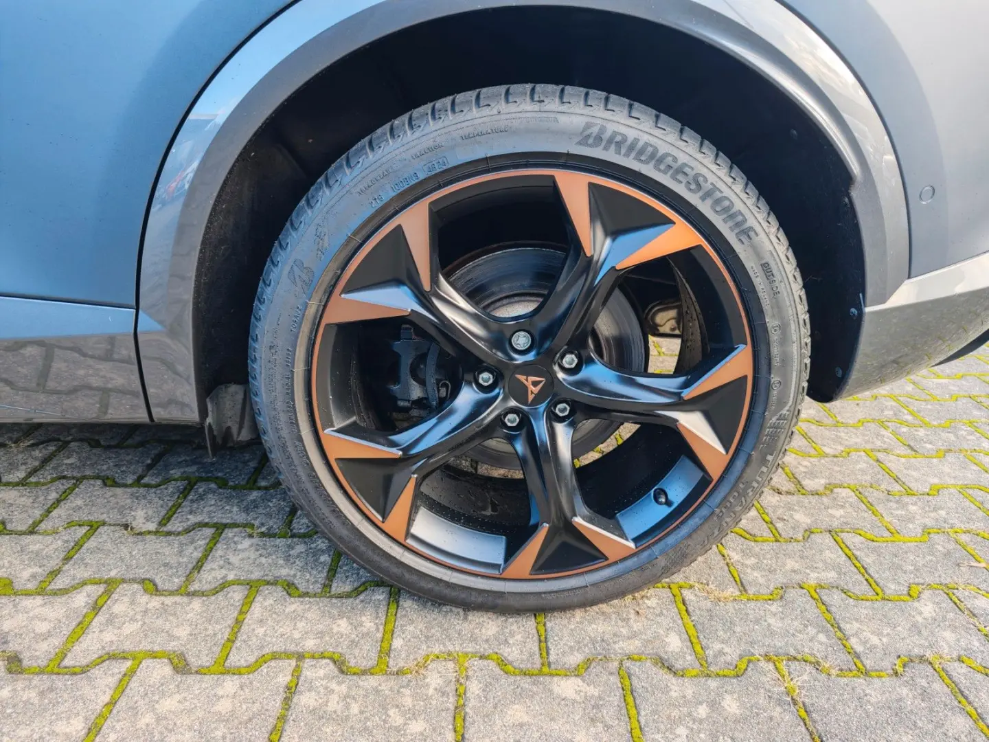 Formentor VZ e-Hybrid DSG 245PS NAVI SHZ APP ACC