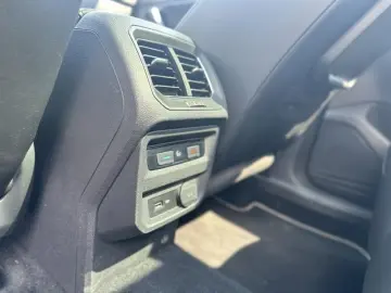 Volkswagen Tiguan Allspace R-Line 2.0 TDI 4Motion DSG