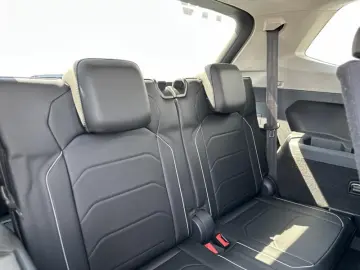 Volkswagen Tiguan Allspace R-Line 2.0 TDI 4Motion DSG