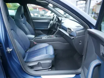 Formentor 2.0 TSI VZ 4Drive PANO BEATS COPPER