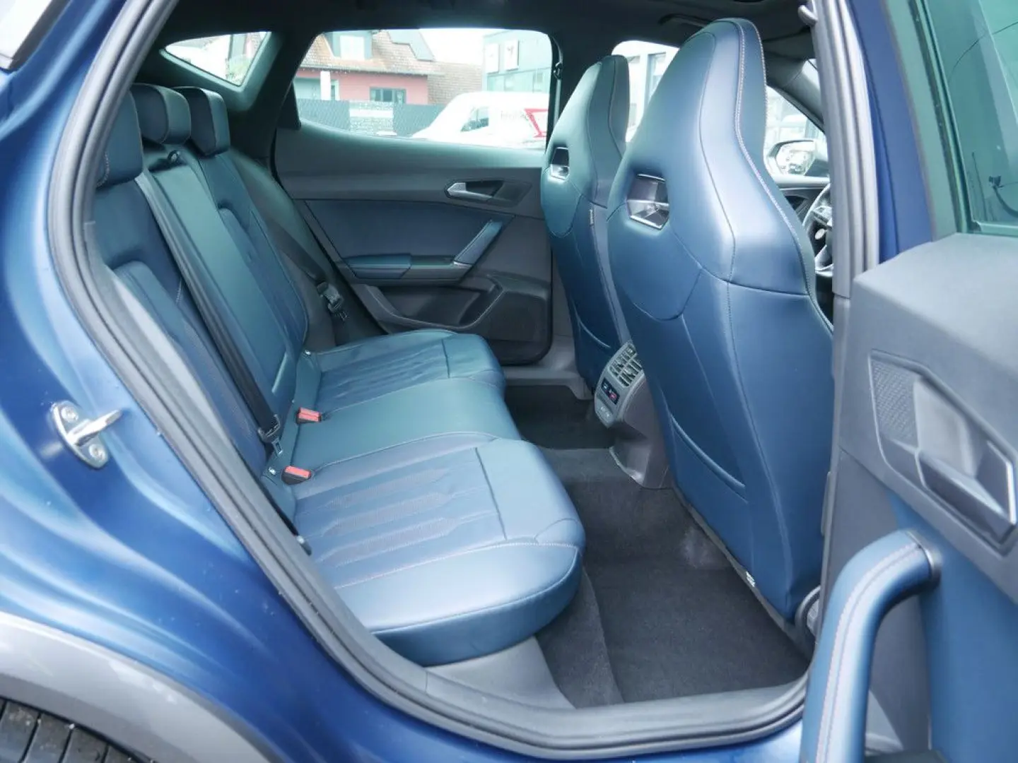 Formentor 2.0 TSI VZ 4Drive PANO BEATS COPPER