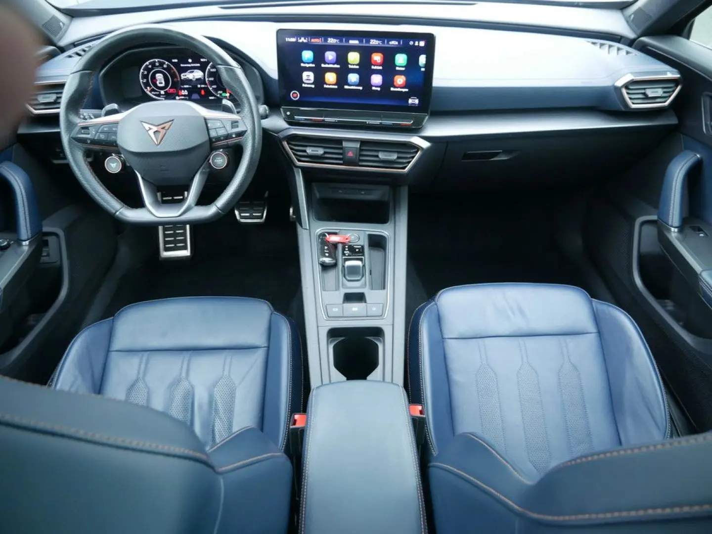 Formentor 2.0 TSI VZ 4Drive PANO BEATS COPPER