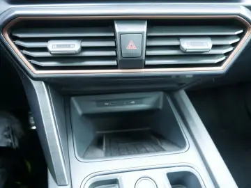 Formentor 2.0 TSI VZ 4Drive PANO BEATS COPPER