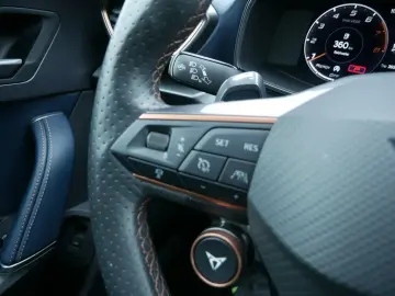 Formentor 2.0 TSI VZ 4Drive PANO BEATS COPPER