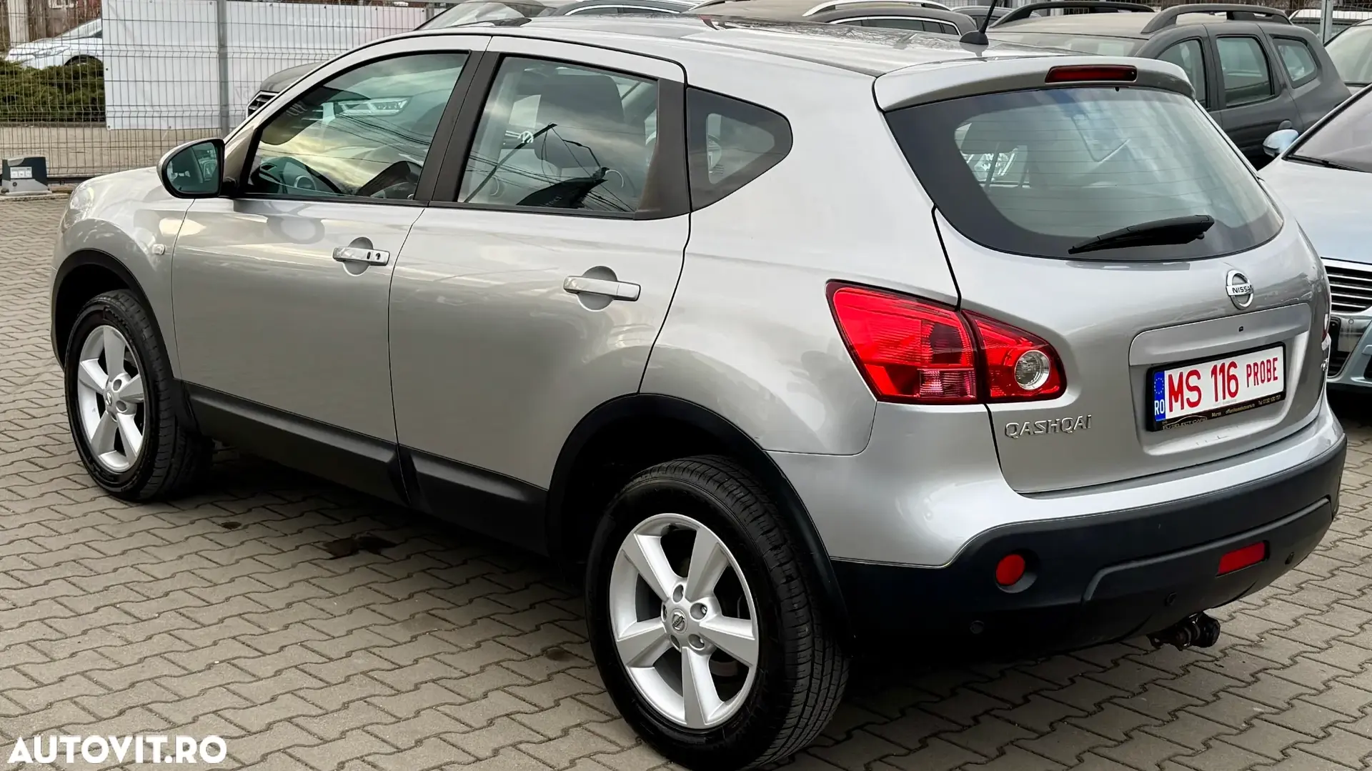 Nissan Qashqai 2.0 dCi DPF tekna