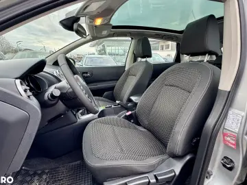 Nissan Qashqai 2.0 dCi DPF tekna