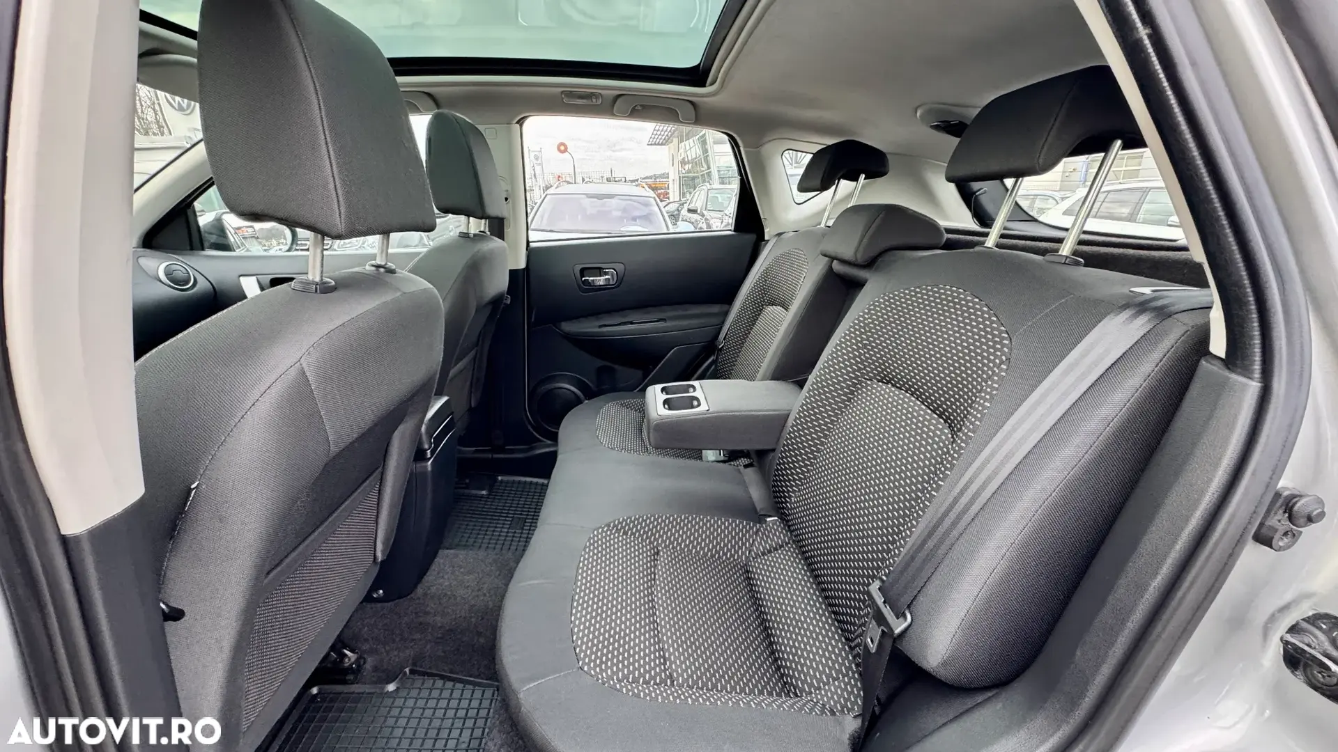 Nissan Qashqai 2.0 dCi DPF tekna