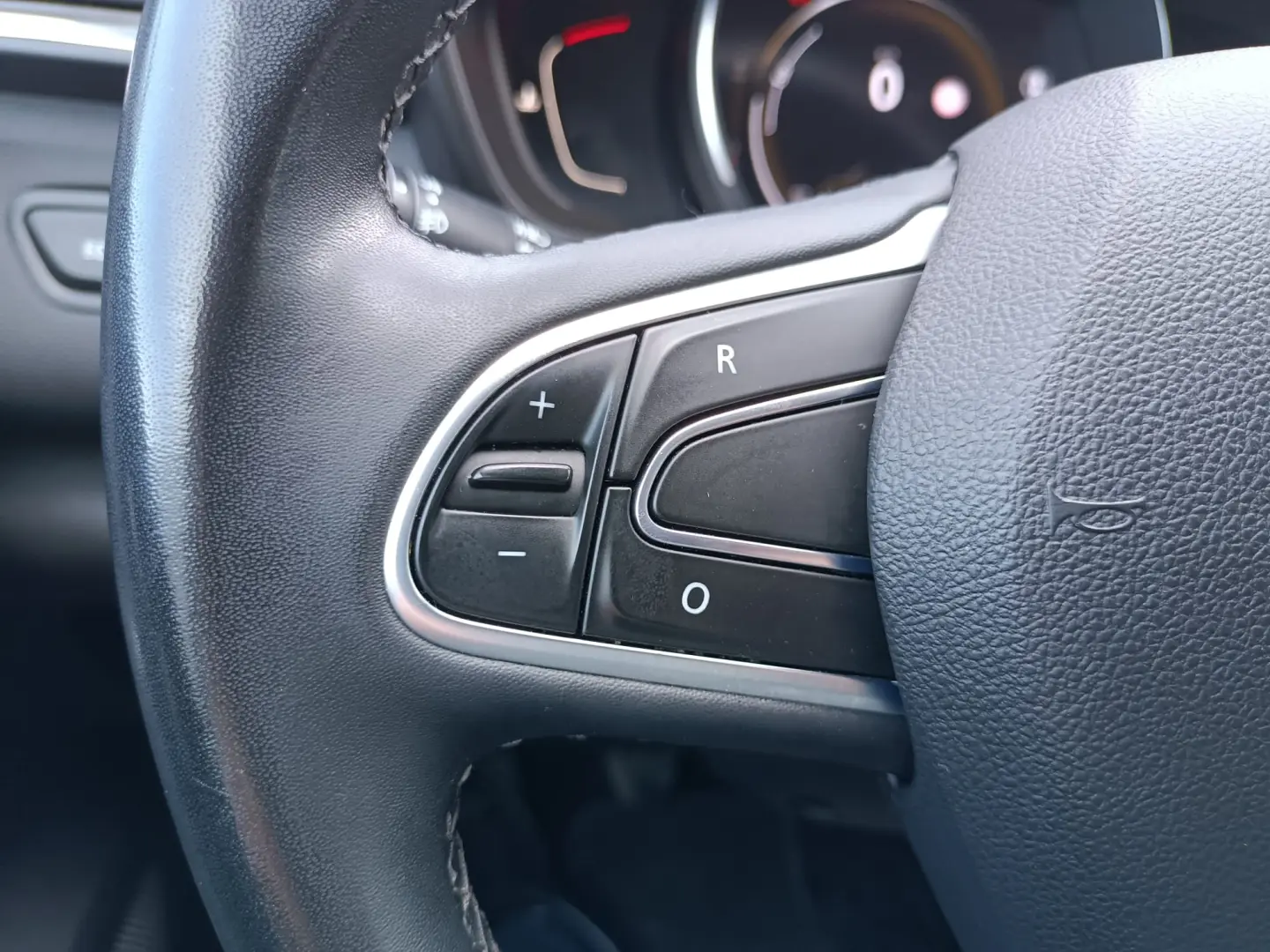 Renault Kadjar TCe 140 GPF BUSINESS EDITION