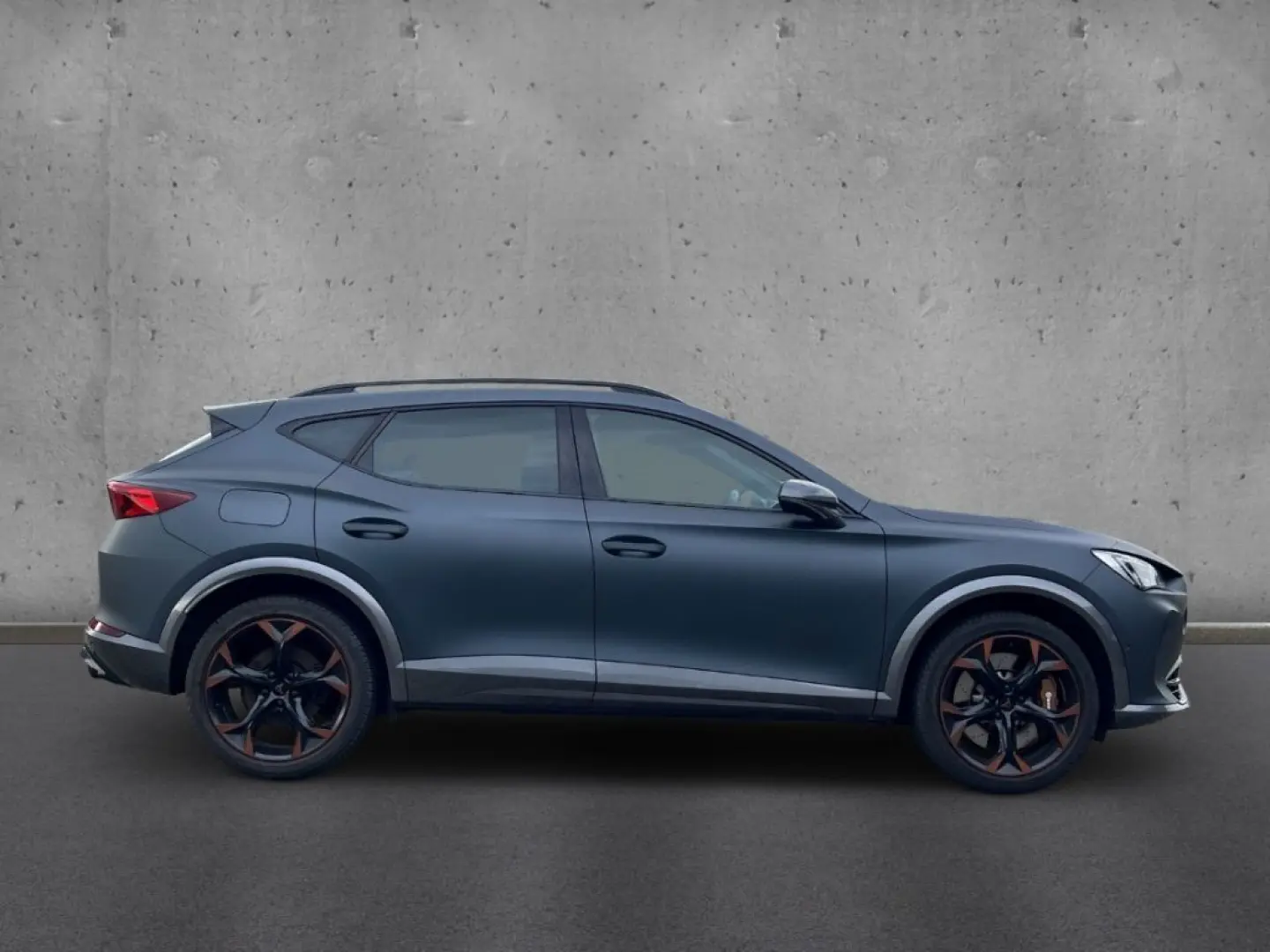 Formentor VZ 4D DSG 1.Hand AHK Brembo Pano Beats