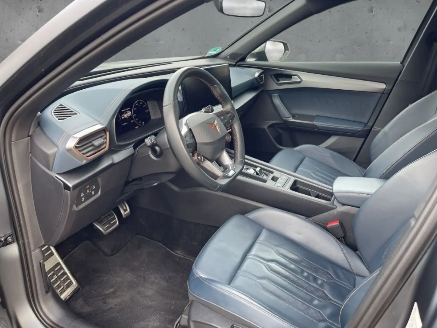 Formentor VZ 4D DSG 1.Hand AHK Brembo Pano Beats