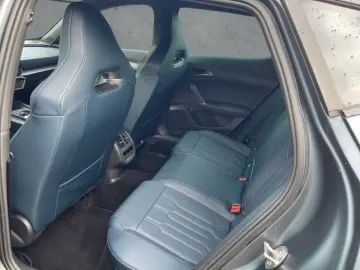 Formentor VZ 4D DSG 1.Hand AHK Brembo Pano Beats