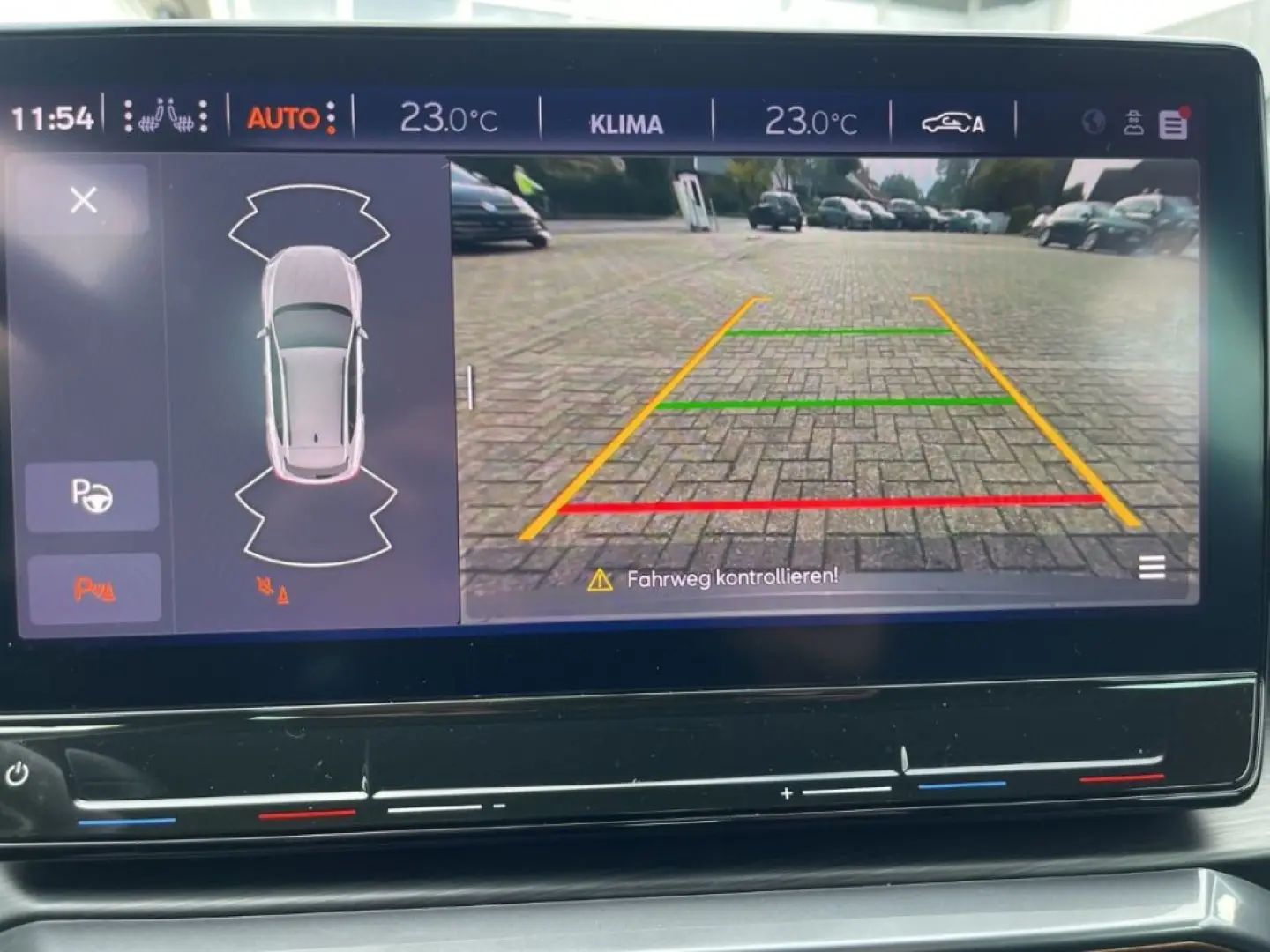 Formentor VZ 4D DSG 1.Hand AHK Brembo Pano Beats