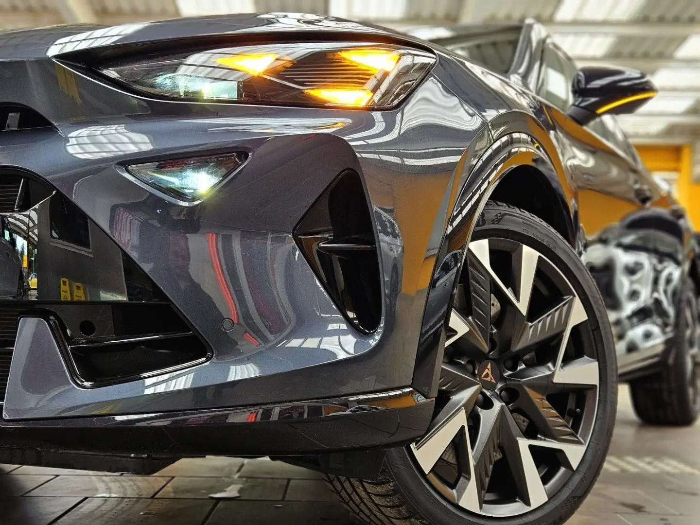 Formentor VZ 4WD Panoramadach el.Heck. Vollleder