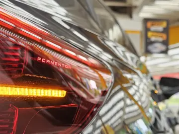 Formentor VZ 4WD Panoramadach el.Heck. Vollleder