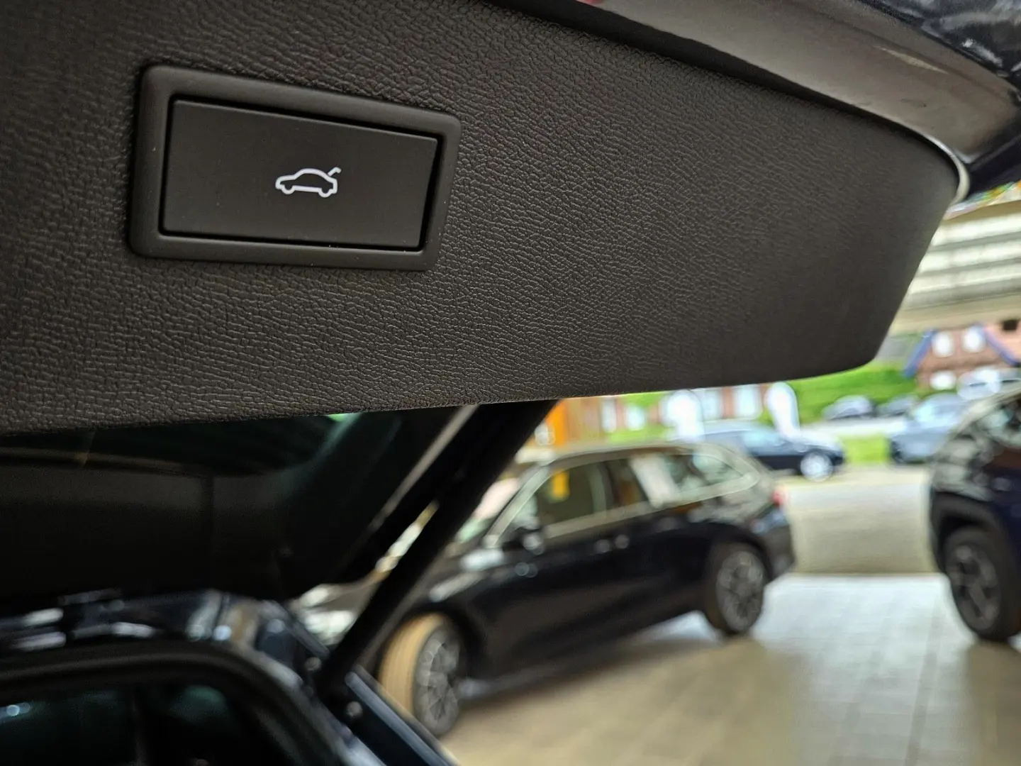 Formentor VZ 4WD Panoramadach el.Heck. Vollleder