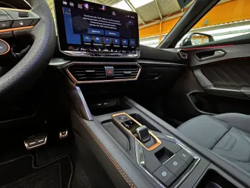 Formentor VZ 4WD Panoramadach el.Heck. Vollleder