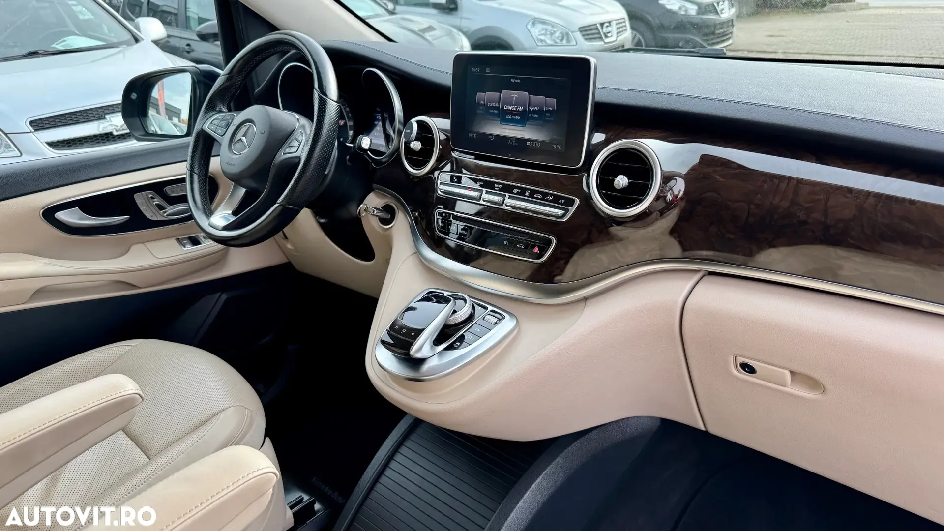 Mercedes-Benz V 250 (BlueTEC) d lang 4Matic