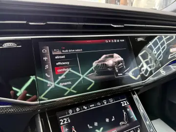 Audi SQ8 TFSI quattro tiptronic competition plus