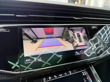 Audi SQ8 TFSI quattro tiptronic competition plus