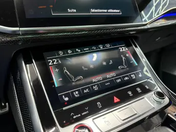 Audi SQ8 TFSI quattro tiptronic competition plus