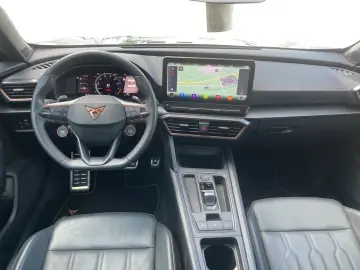 Formentor 2.5 TSI DSG 4Drive VZ5 DCC PANO MATRIX