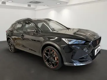 Formentor 2.5 TSI 4Drive VZ5  PANO BEATS MATRIX