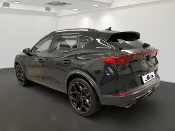 Formentor 2.5 TSI 4Drive VZ5  PANO BEATS MATRIX