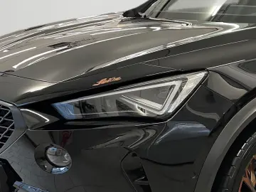 Formentor 2.5 TSI 4Drive VZ5  PANO BEATS MATRIX