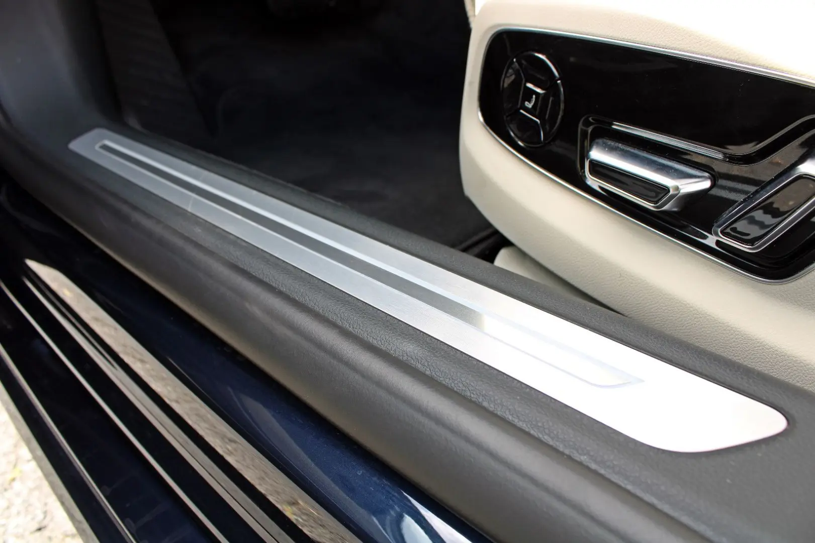 A8 60TFSIe qu S LINE BLACK PANO HUD DIGMATRIX TV