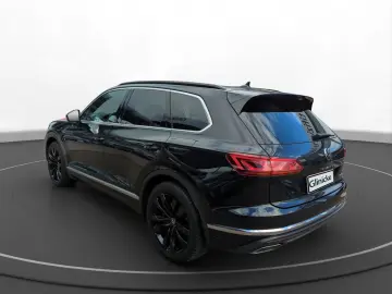 Touareg 3.0 TSI eHybrid Elegance 4Motion AHK Pan