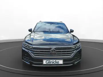 Touareg 3.0 TSI eHybrid Elegance 4Motion AHK Pan