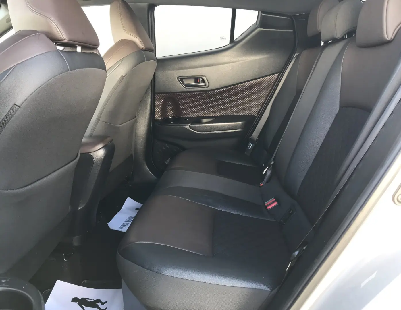 Toyota C-HR 1.8 HSD 122 CP 4x2 CVT Style