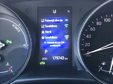 Toyota C-HR 1.8 HSD 122 CP 4x2 CVT Style