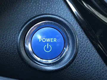 Toyota C-HR 1.8 HSD 122 CP 4x2 CVT Style