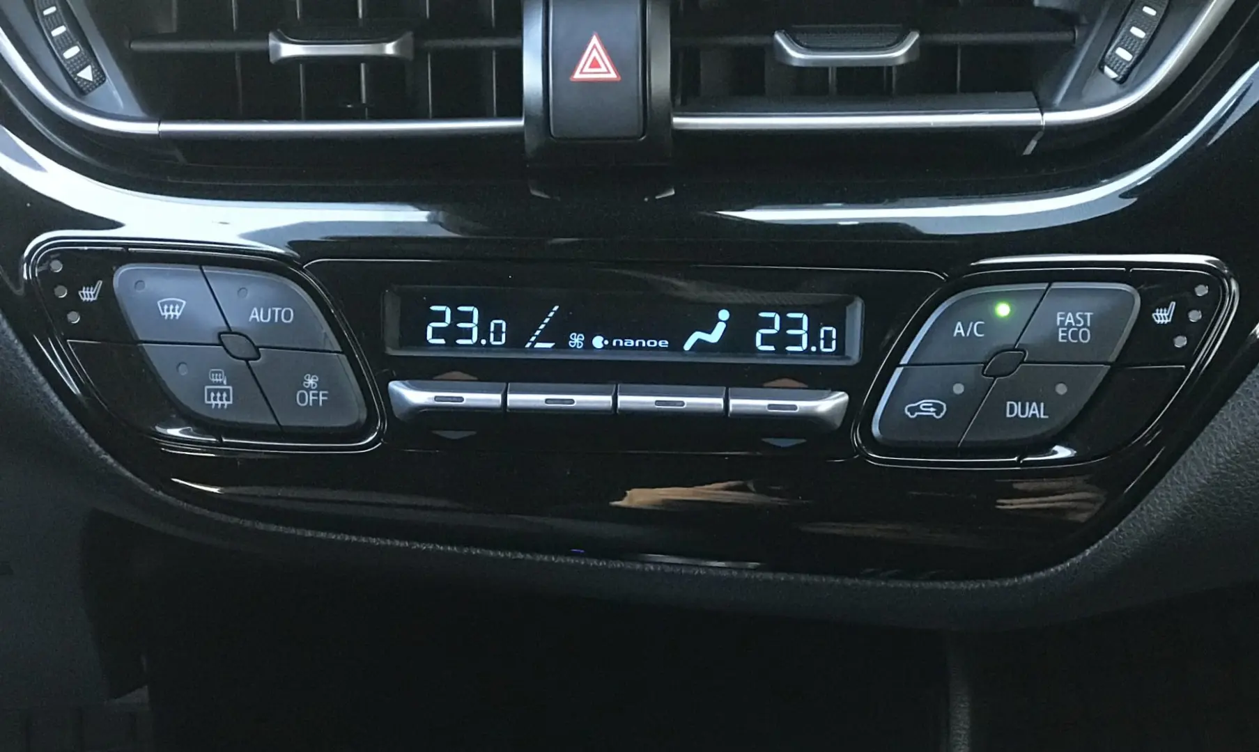 Toyota C-HR 1.8 HSD 122 CP 4x2 CVT Style