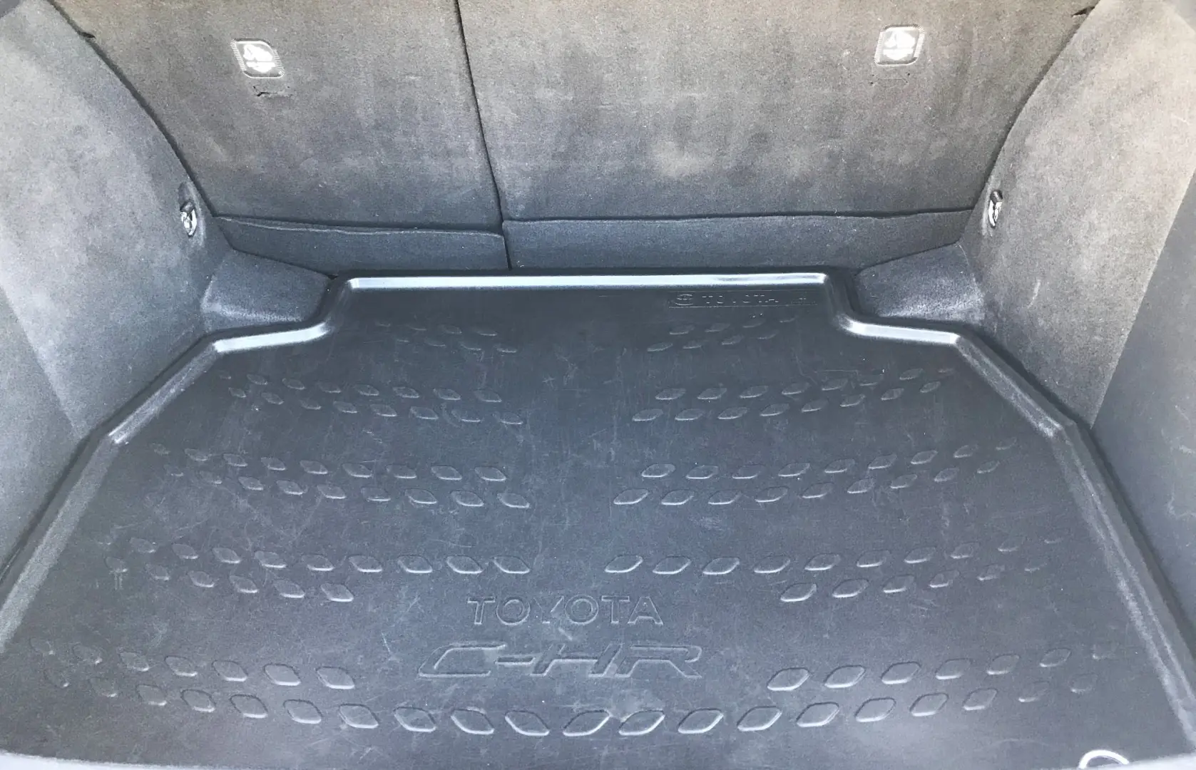 Toyota C-HR 1.8 HSD 122 CP 4x2 CVT Style