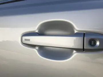 Toyota C-HR 1.8 HSD 122 CP 4x2 CVT Style