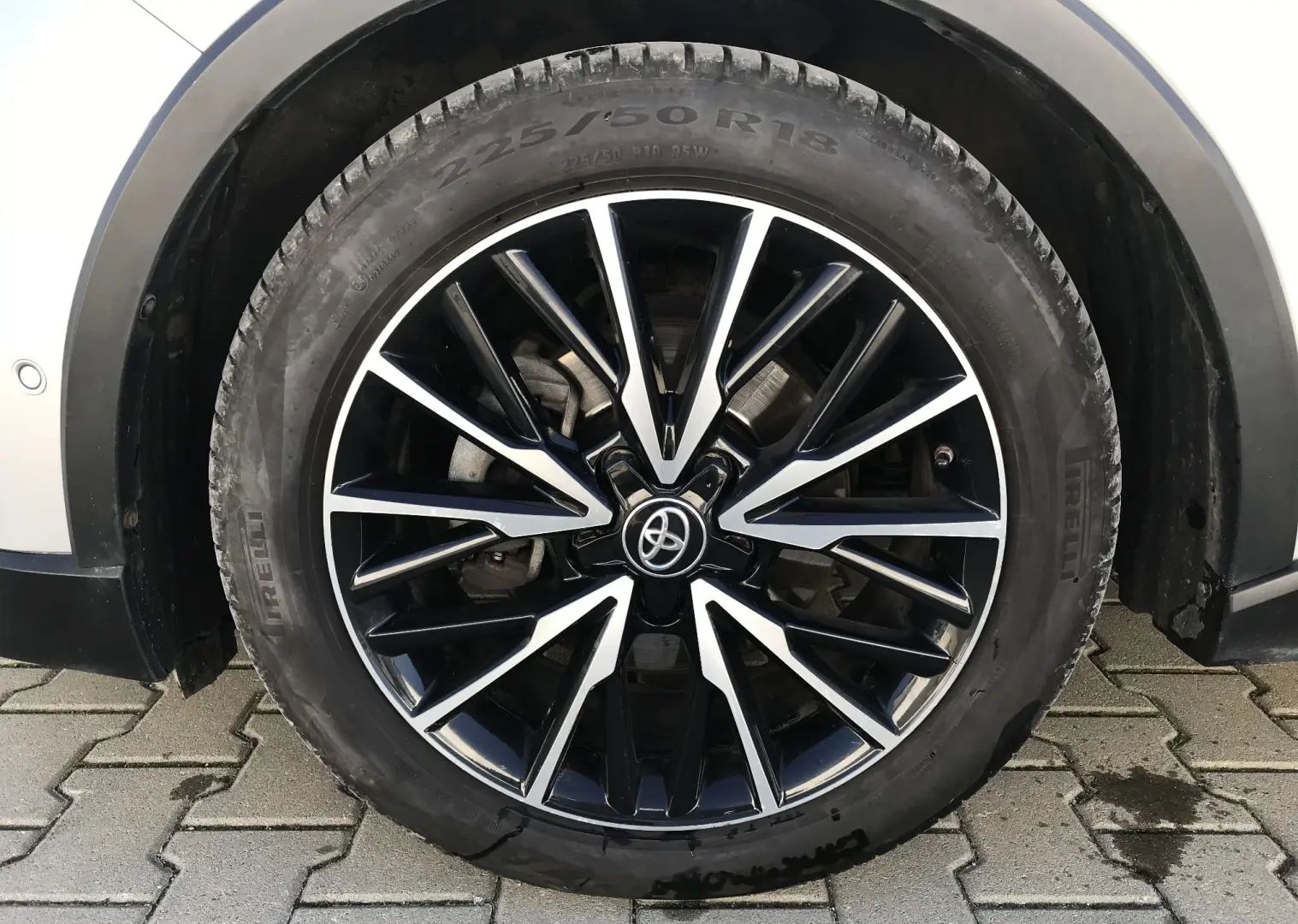 Toyota C-HR 1.8 HSD 122 CP 4x2 CVT Style