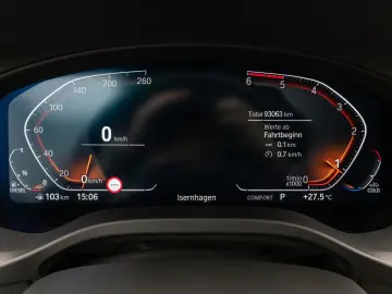 X3 xD20d xLine Kamera   Komfort 19