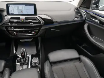 X3 xD20d xLine Kamera   Komfort 19