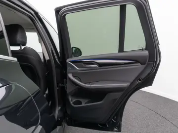 X3 xD20d xLine Kamera   Komfort 19