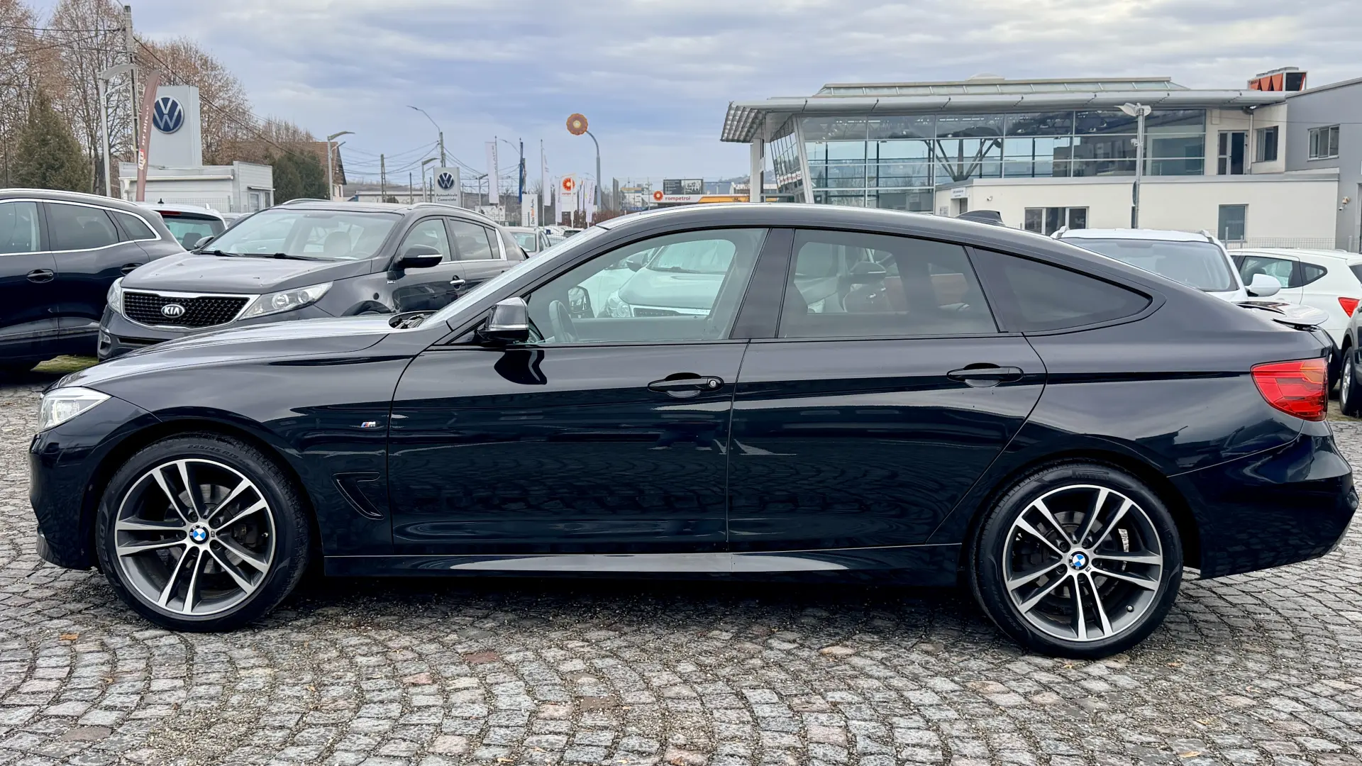 BMW Seria 3 320d xDrive GT Sport-Aut. Luxury Line