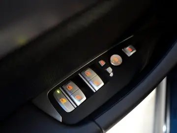 X3 xDrive20d Advantage  HEAD-UP HIFI KAMERA LED