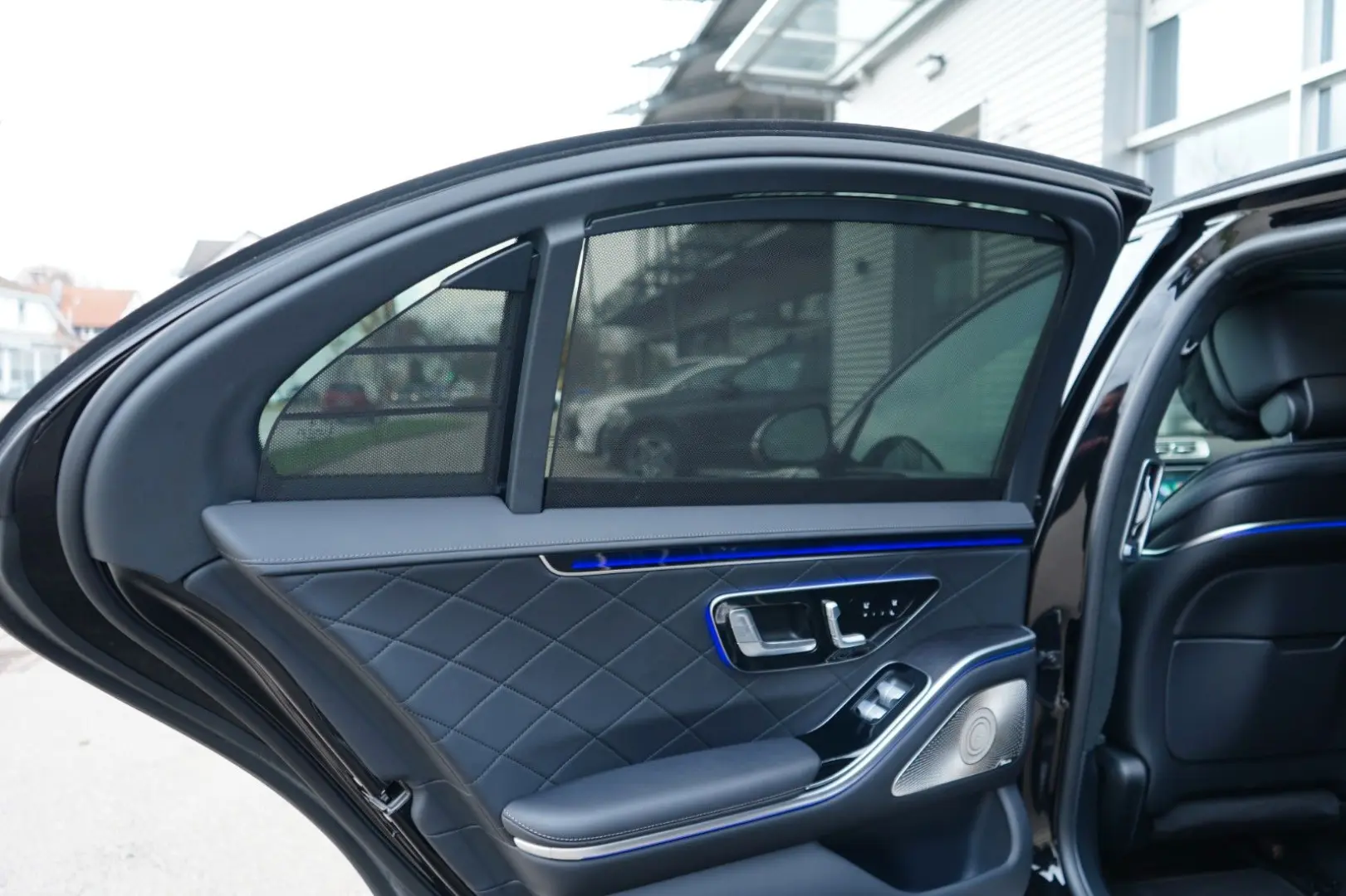 S 450 d 4Matic L AMG PANO BURM CHAFFEUR MBEAM E6