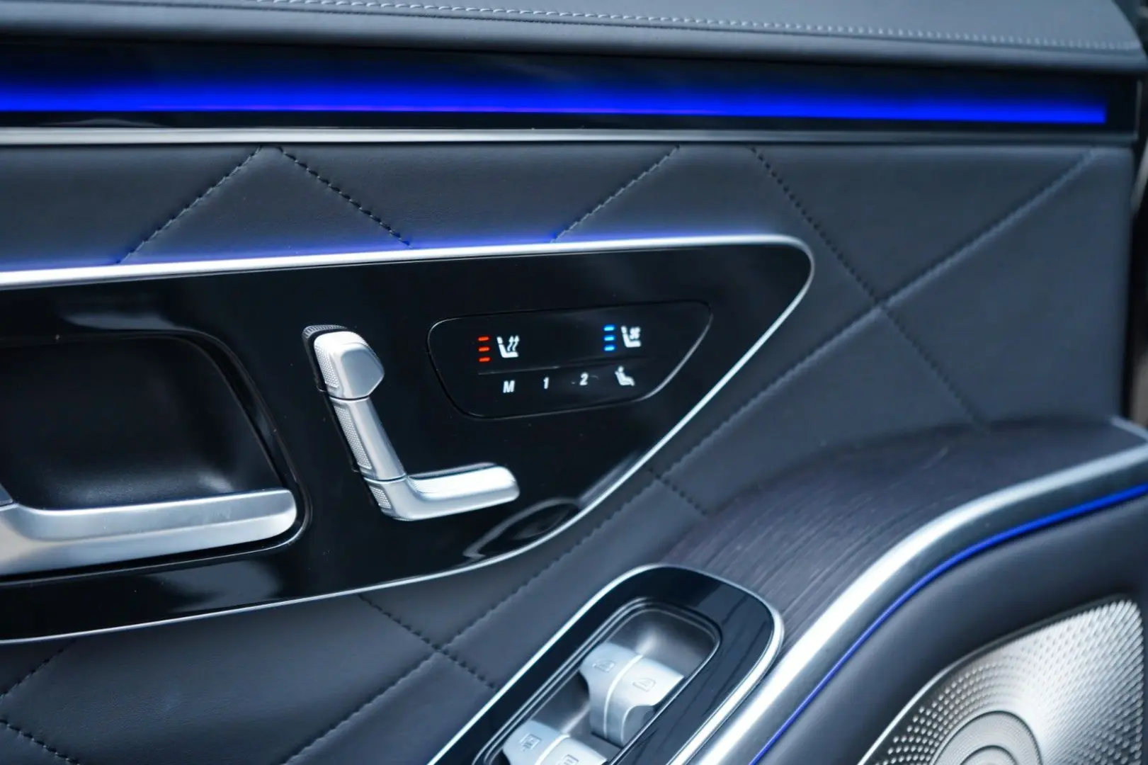 S 450 d 4Matic L AMG PANO BURM CHAFFEUR MBEAM E6